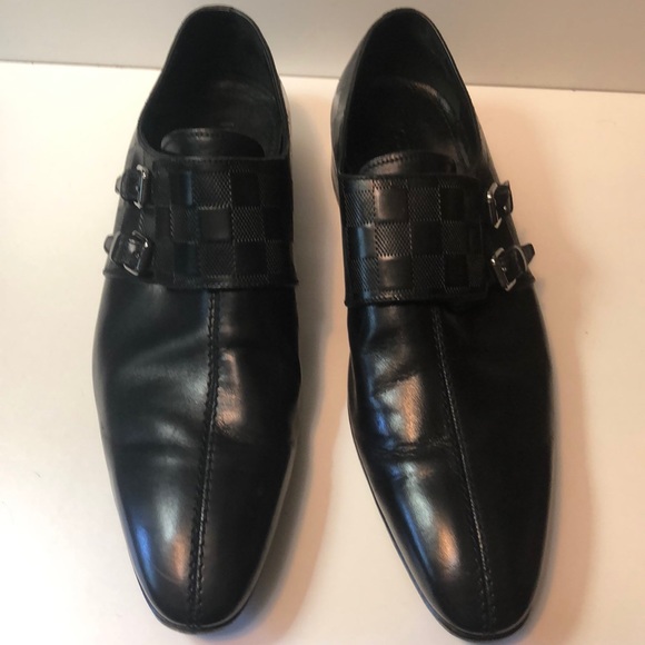Men’s Louis Vuitton shoes - Picture 1 of 8